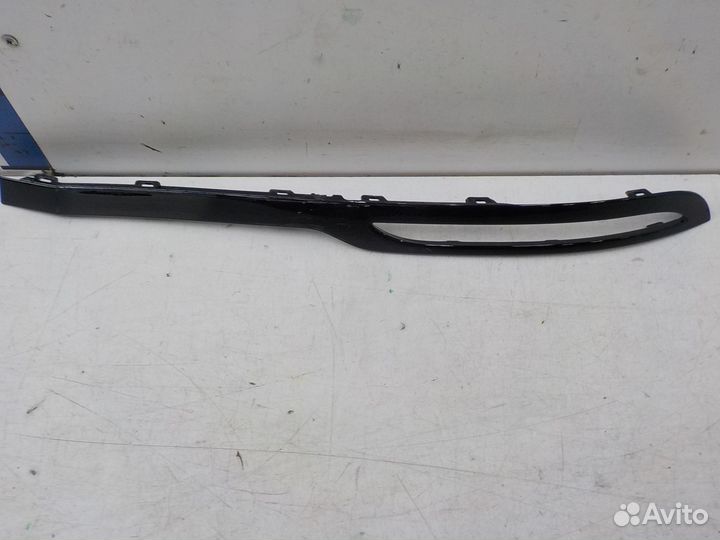 Молдинг бампера заднего Land Rover Range Rover Velar 2017