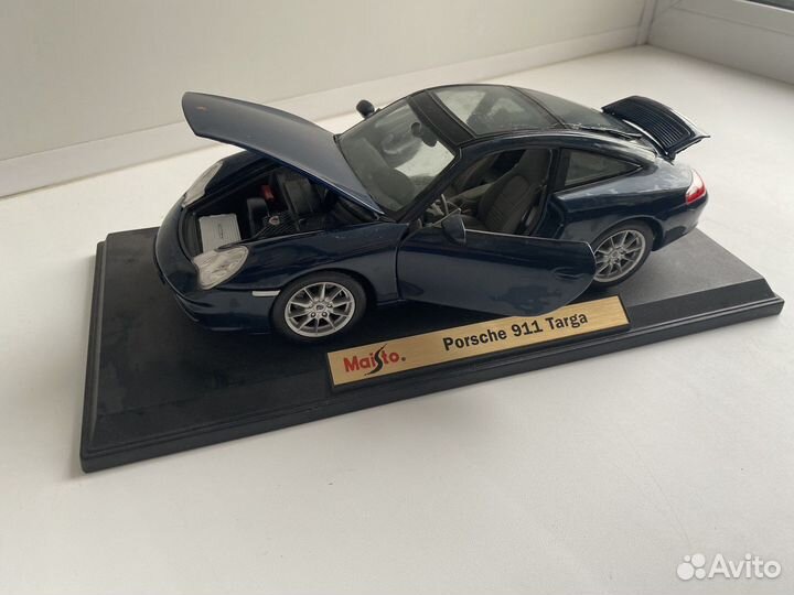 Maisto 1/18 коллекционные машинки