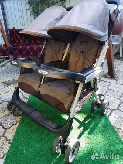 Коляска для двойни peg perego