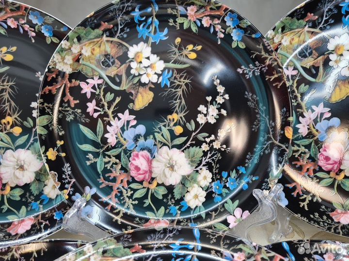 Тарелки Полночные цветы Костяной фарфор