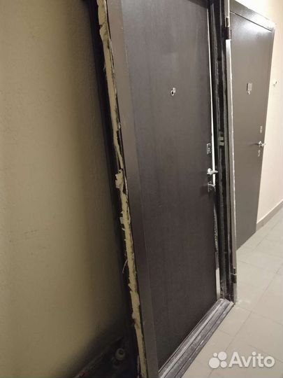 Дверь входная металлическая