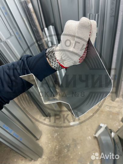 Ремонтный порог правый Mercedes-Benz W208