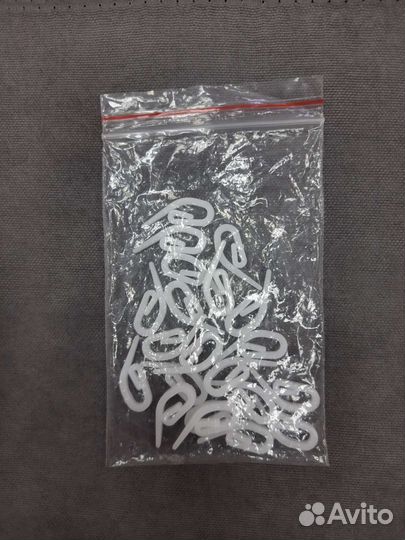 Крючки для штор в ассортименте