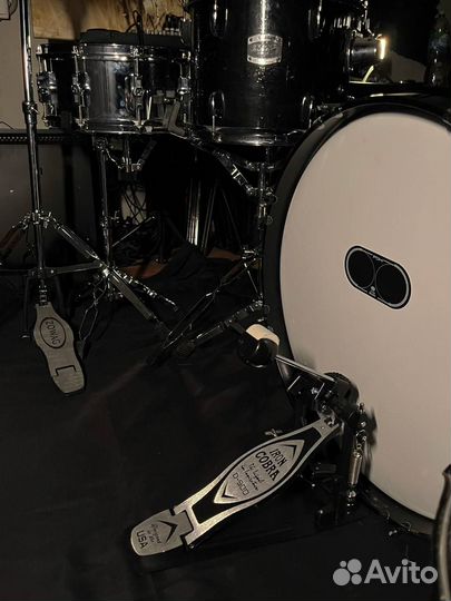 Yamaha Stage Custom с тарелками ударная установка