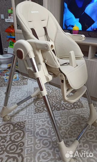 Детский стульчик для кормления