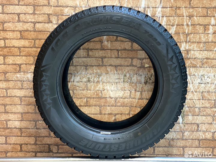 Bridgestone Ice Cruiser 7000 205/60 R16