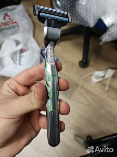 Бритвенный станок Gillette Mach3 Power