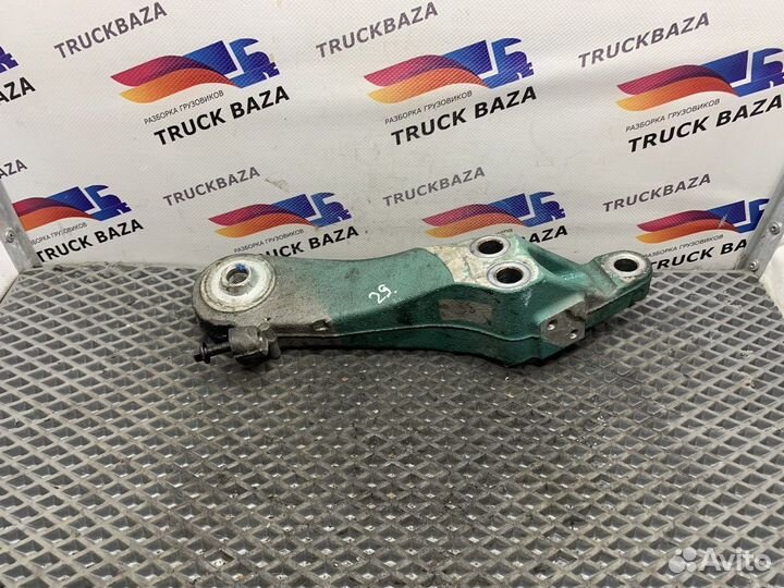 Кронштейн двигателя передний Volvo FH