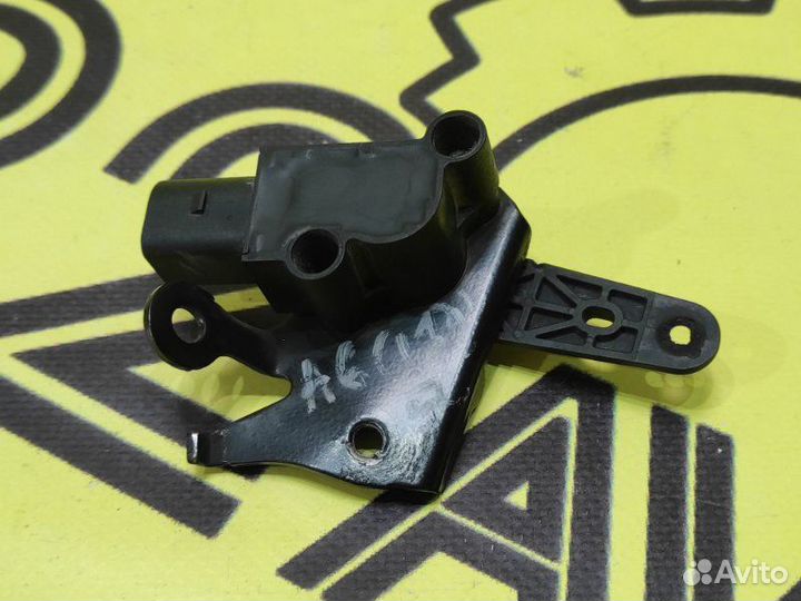 Датчик положения кузова передний Audi A6 4G2 chva