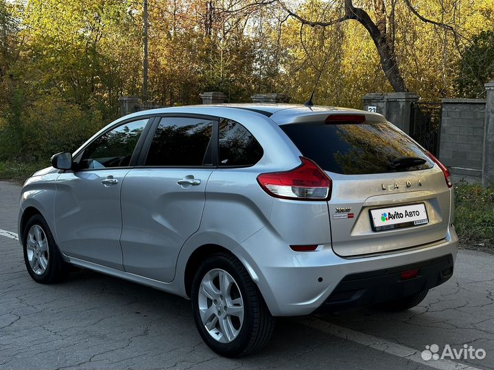 LADA XRAY 1.8 МТ, 2019, 120 000 км