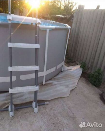 Бассейн intex