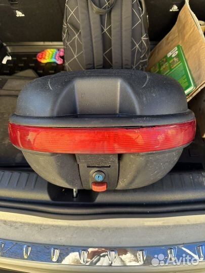 Багажник на скутер