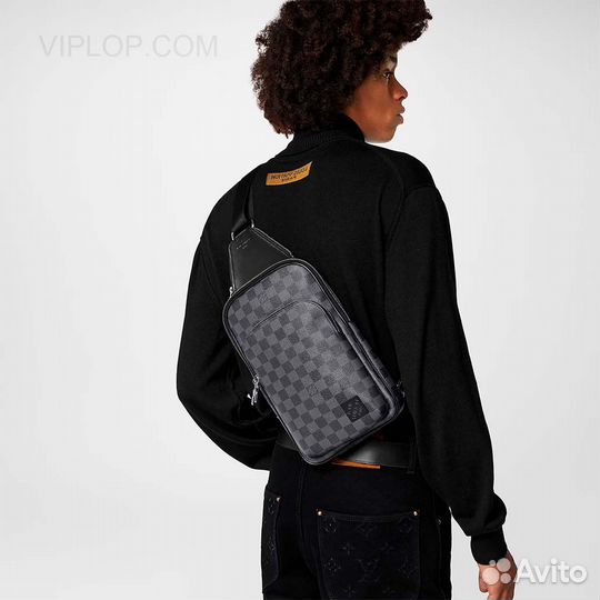 Сумка-слинг Louis Vuitton Avenue Damier Graphite C