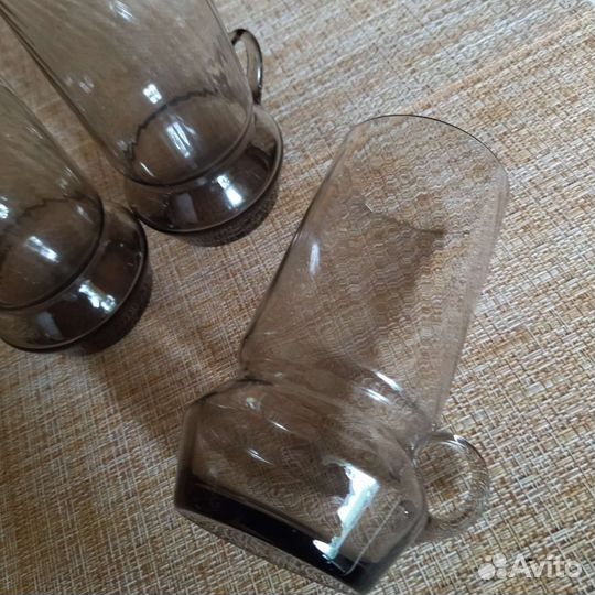 Бокалы под пиво или сок