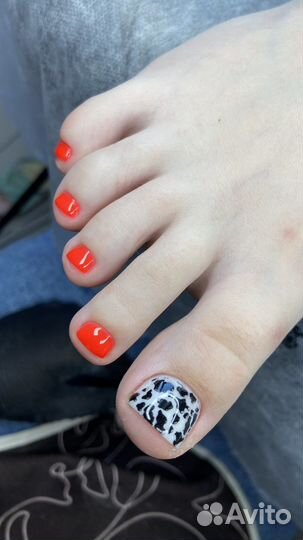 Маникюр/педикюр, покрытие/наращивание ногтей