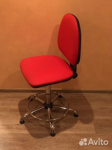 Компьютерный стул