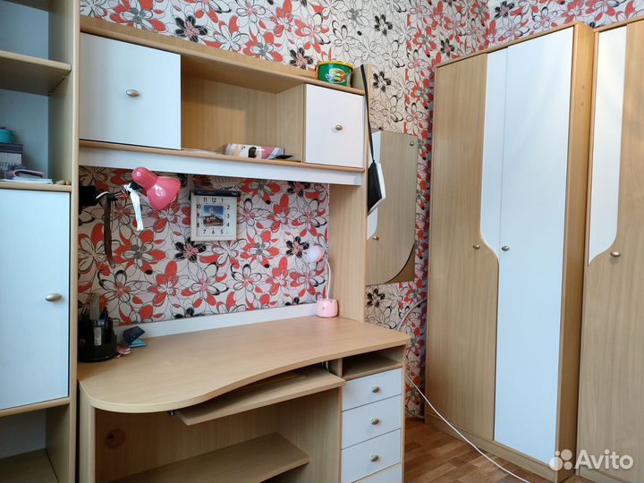 Шкафы, мебель для детской комнаты
