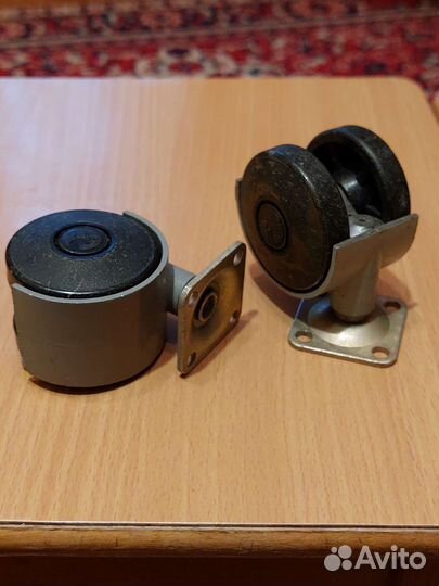 Продам мебельную фурнитуру