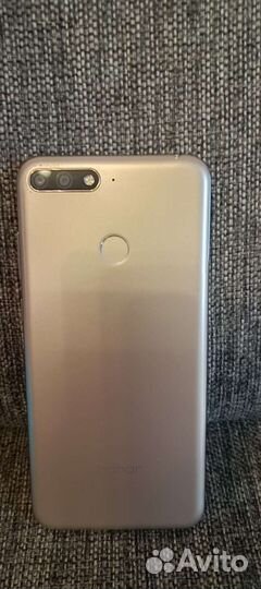 Honor 7C
