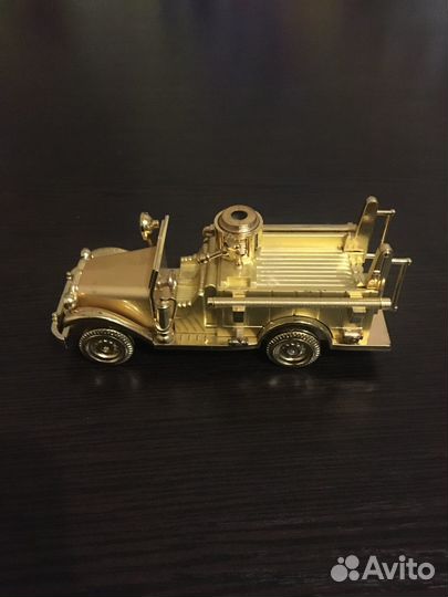 Зажигалка машинка металл коллекционная