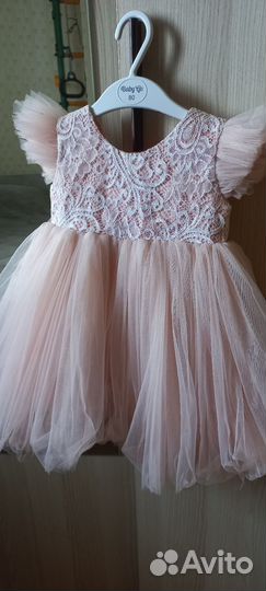 Платье для девочки нарядное 80-86 как новое