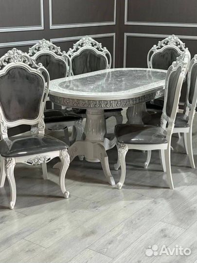 Комплект стол стулья