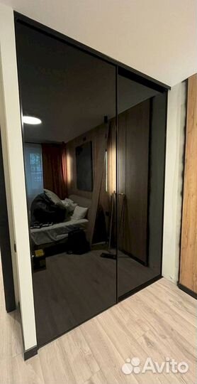 Раздвижная перегородка с матовым стеклом