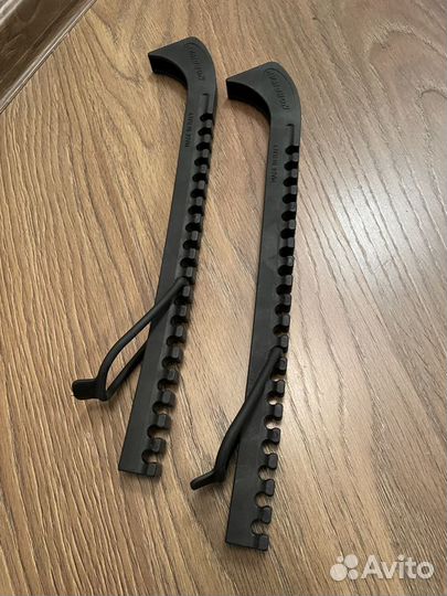 Чехлы на лезвия коньков