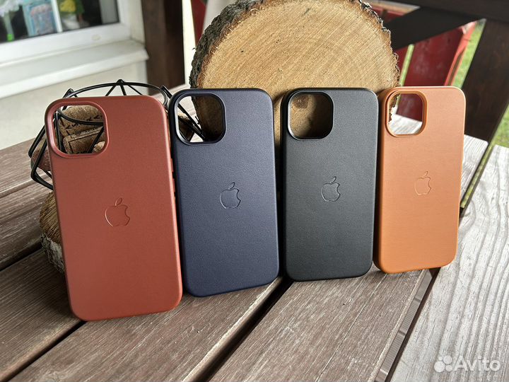 Кожаный рыжий чехол iPhone 14