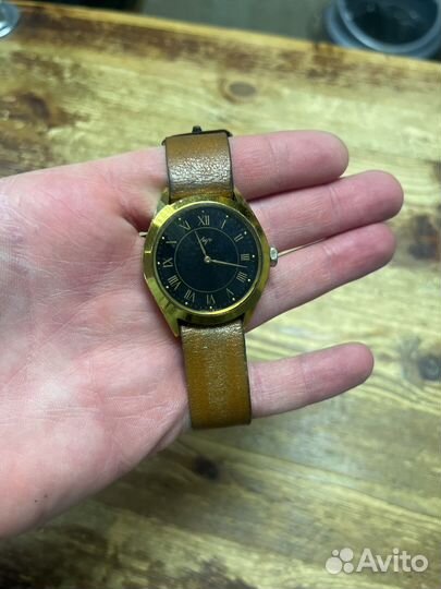 Часы в ассортименте