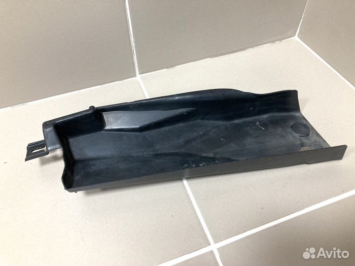 Накладка жабо / водосток Mitsubishi Lancer 10