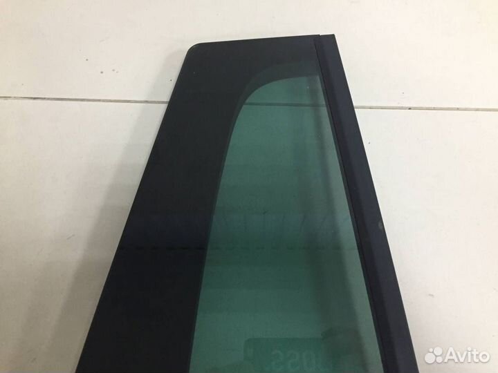 Стекло двери задней правой форточка Volkswagen Tig