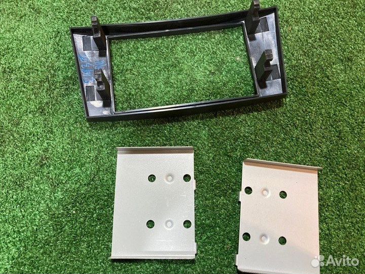 Переходная рамка для магнитолы 2din Mercedes-Benz