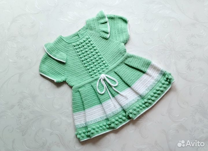 Вязаное платье для девочки. Ручная работа