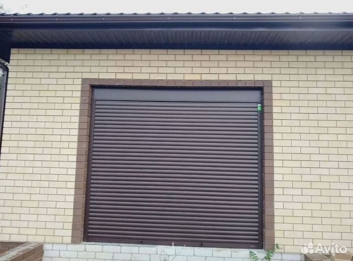 Гаражные ролетные ворота