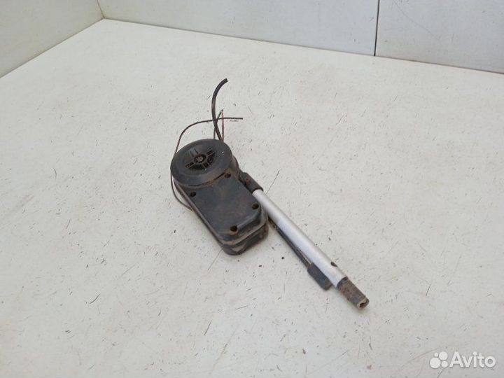 Антенна Jeep Grand Cherokee ZJ 5.2 1995