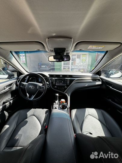 Toyota Camry 2.5 AT, 2021, 85 000 км
