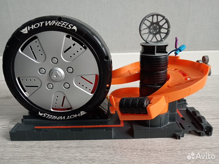 Шиномонтаж Hot Wheels