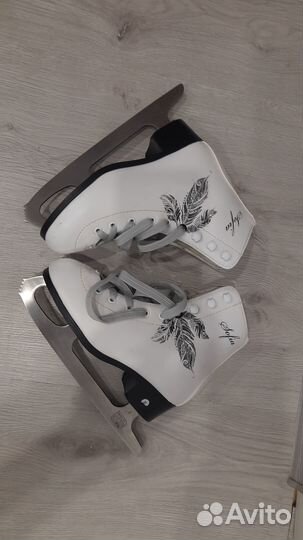 Коньки фигурные