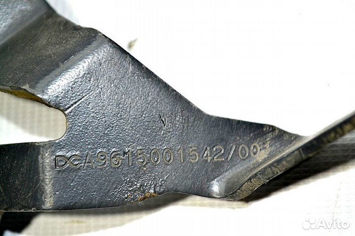 Кронштейн с рамы mercedes-benz Actros MP4 1842 (01