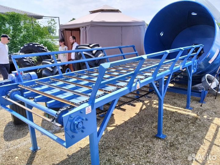 Измельчитель рулонов сена, соломы