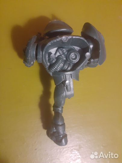 Робозвери большой фобос и робот UNL