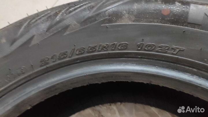 Nexen Winguard WinSpike WH62 215/65 R16 102T