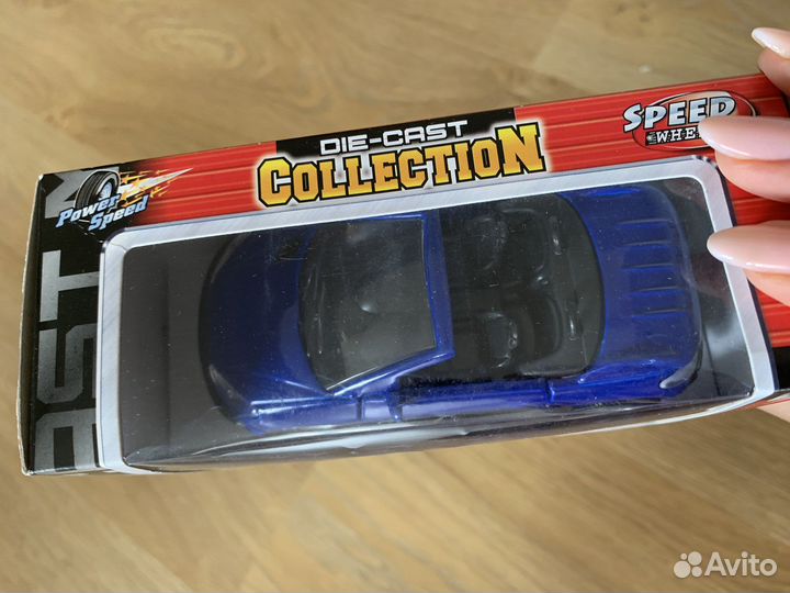 Машинка модель die cast metal collection