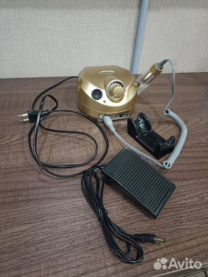 Набор для аппаратного маникюра (фрейзер с набором