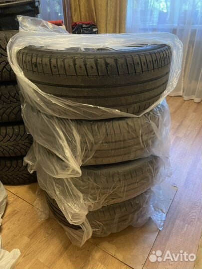 Michelin Pilot Sport 3 235/45 R18 98Y