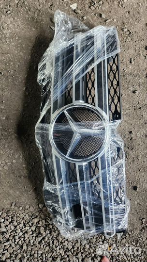 Решетка радиатора Mercedes gl 164