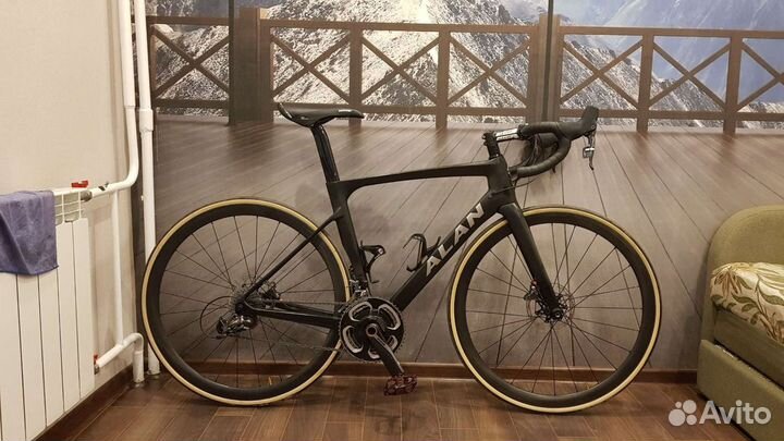 Alan Xtreme race р.М карбон. Шоссейный велосипед