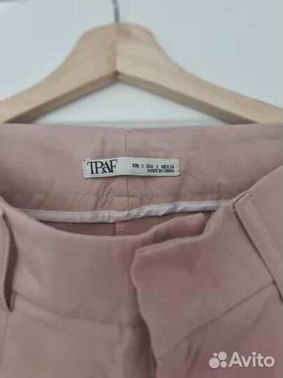 Новые брюки Zara