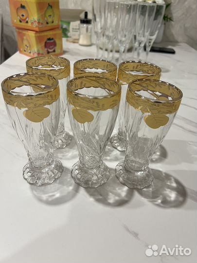 Графин и фужеры